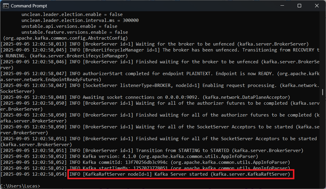 Print screen da tela do prompt de comandos o logo do servidor do kafka