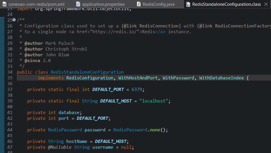 Print screen da tela do Eclipse exibindo a classe padrão do Spring Boot para configuração do Redis